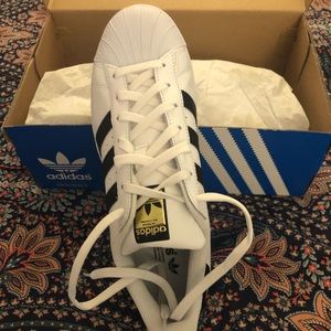 Adidas men’s shell head